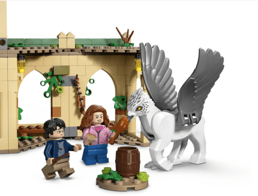 Hogwarts™ Courtyard: Sirius’s Rescue